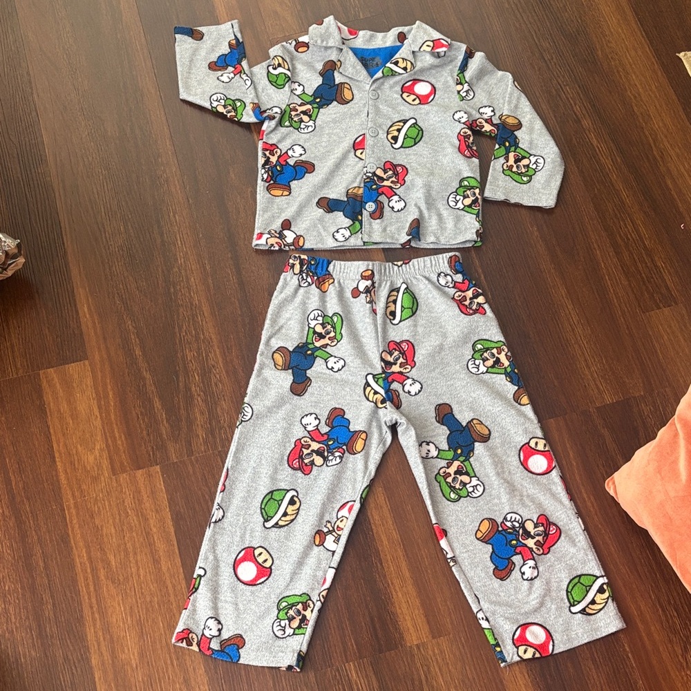 Super Mario Nintendo boys toddler button down flannel pajamas PJs gray size 4